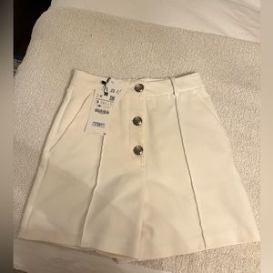 ZARA NWT SHORTS